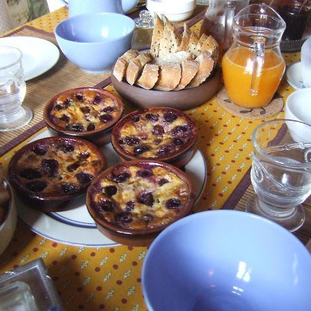 Bize De La Tour Bed & Breakfast Saint-Bonnet-du-Gard Exterior photo